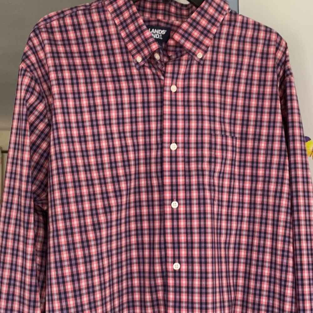 NWOT. Land’s End button down casual fit shirt.